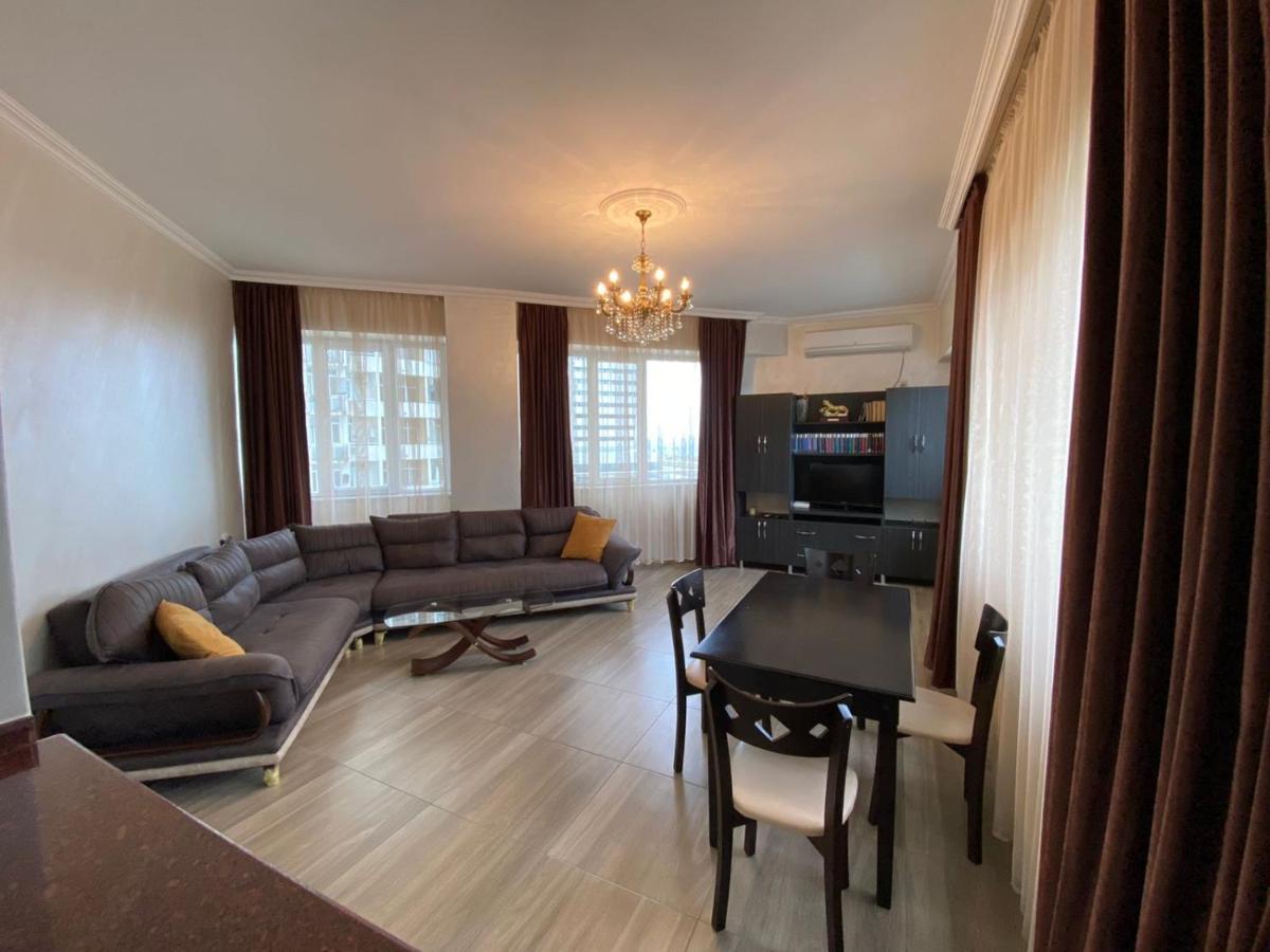 Gorgiladze Black Sea Apartment Batumi Luaran gambar